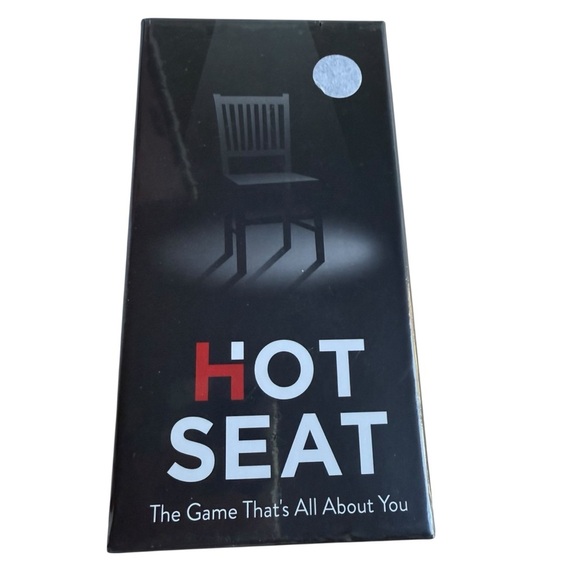 Hot Seat Card Game: The Party Game That's All About You (Ages 10+) Sealed - Picture 1 of 8